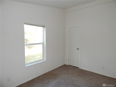 16603 Littlerock Rd SW, Rochester, WA 98579 - photo 2