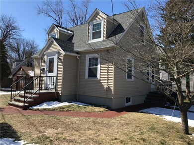 31 Errol St, Warwick, RI 02888 - photo 2