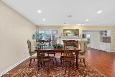 14 Carrie Ct, Schenectady, NY 12309 - photo 4