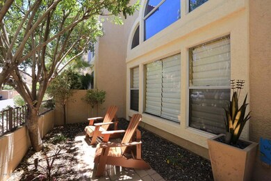 Courtyard2