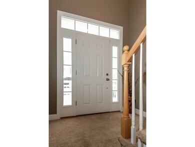 26 Collins Cir, Rochester, NH 03867 - photo 3