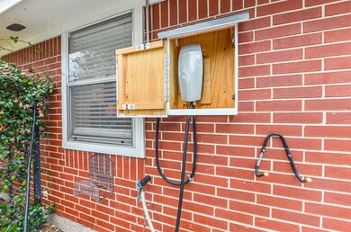 4007 Cypress Grove Ln, Houston, TX 77088 - photo 6