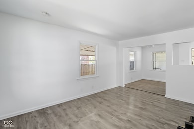 2016 Glenridge Dr, Indianapolis, IN 46218 - photo 4