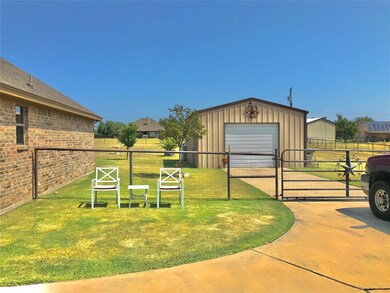 105 Montecristo Dr, Weatherford, TX 76085 - photo 6