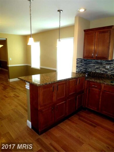 3924 Bareva Rd, Baltimore, MD 21215 - photo 5