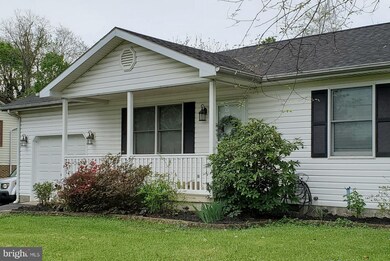 170 Morgan St, Inwood, WV 25428 - photo 6