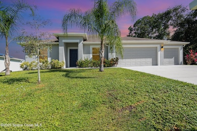 1081 Cherokee Rd SE, Palm Bay, FL 32909 - photo 2