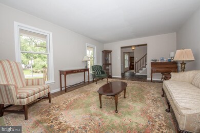 1734 Justin Ln, Paoli, PA 19301 - photo 5