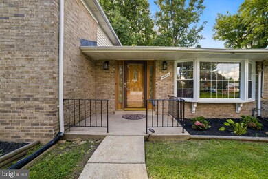 14604 Cobblestone Dr, Silver Spring, MD 20905 - photo 3