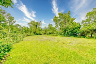 33 Pezzullo Ave, Barrington, RI 02806 - photo 3