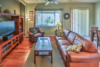 Family Room (3)