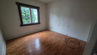 421 S Warren St, South Bend, IN 46619 - photo 2