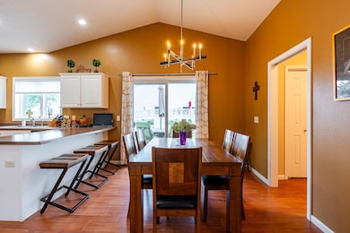 805 22nd St SE, Owatonna, MN 55060 - photo 6