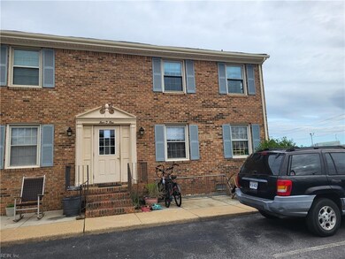 401 Arctic Ave unit 200, Virginia Beach, VA 23451 - photo 2