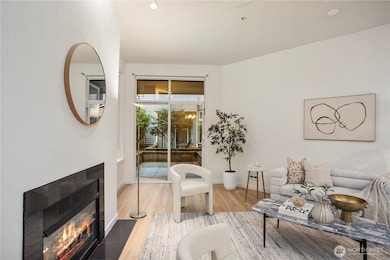 Soho Condominiums unit 103, Kirkland, WA 98033 - photo 6