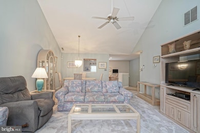 6206B Normandy Dr, Mount Laurel, NJ 08054 - photo 7