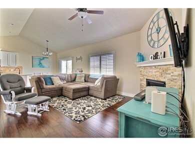 Vaulted Ceilings and Open Floorplan!
