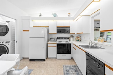 8282 Springlake Dr unit F, Boca Raton, FL 33496 - photo 6