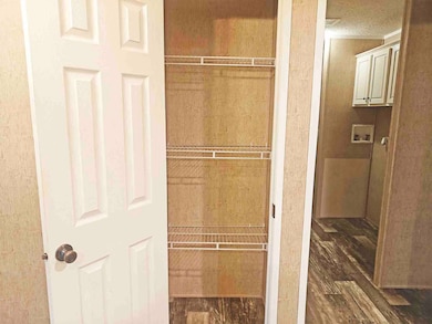 152 Irving Wick Dr E unit 13, Heath, OH 43056 - photo 6