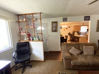 2408 Catalpa St, Waukegan, IL 60085 - photo 2