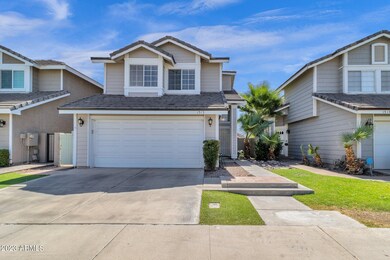 2-web-or-mls-1313-w-windrift-way