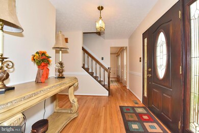 7432 Sandalfoot Way, Columbia, MD 21046 - photo 3