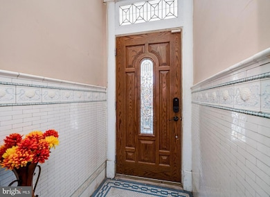 915 N 4th St, Reading, PA 19601 - photo 6