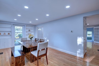 204 Trout Brook Dr, West Hartford, CT 06110 - photo 5