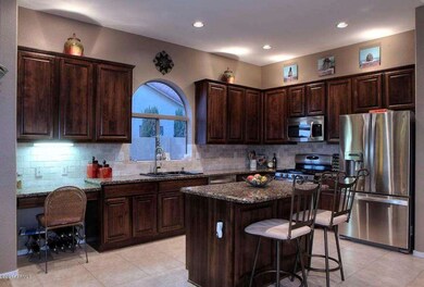 Night-Kitchen