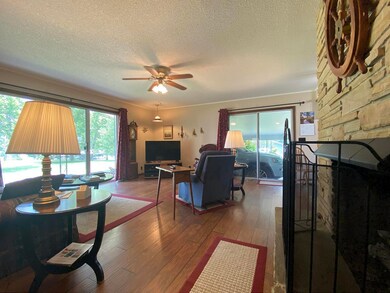 4705c.jpg
