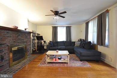 180 Windermere Ave, Lansdowne, PA 19050 - photo 4