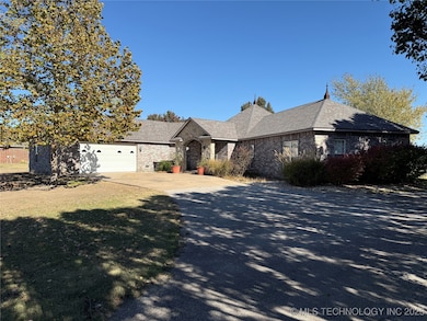 10125 S 4072 Rd, Talala, OK 74080 - photo 2