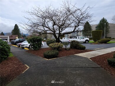 2005 Tibbetts Dr unit 313, Longview, WA 98632 - photo 3