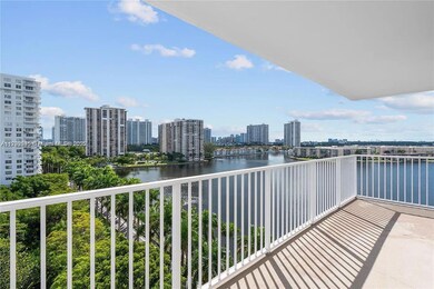 Admirals Port East Condominiums unit 1016W, Aventura, FL 33160 - photo 4