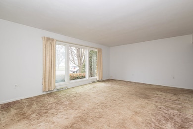 516 N Washington St, Cuba City, WI 53807 - photo 3