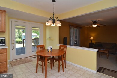 415 Merion Dr, Reading, PA 19608 - photo 7