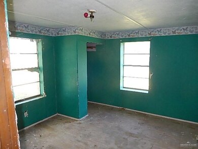 1602 Ramos Dr, Weslaco, TX 78596 - photo 2