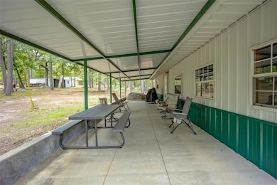 11820 E Farmer Rd, Stringtown, OK 74569 - photo 4