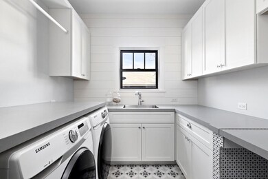 461 N Emery Ln, Elmhurst, IL 60126 - photo 5