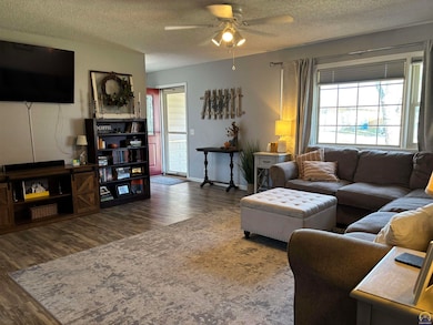 1913 Meadowlark Ln, Emporia, KS 66801 - photo 3