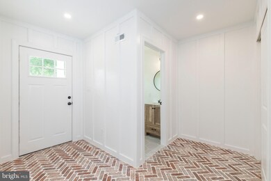 210 Comly Ave, Langhorne, PA 19047 - photo 7