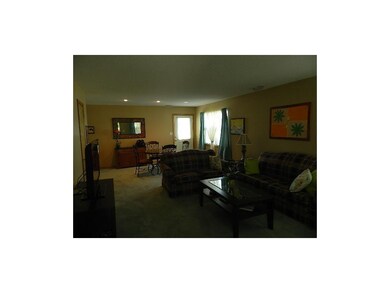 532 S Saturn Dr, Raymore, MO 64083 - photo 7