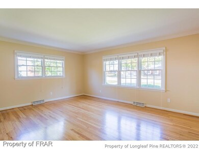 2615 Mirror Lake Dr, Fayetteville, NC 28303 - photo 6