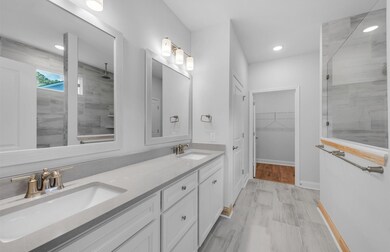 Owner's Bathroom