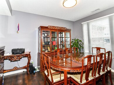 11070 Drake Dr, Fishers, IN 46038 - photo 4