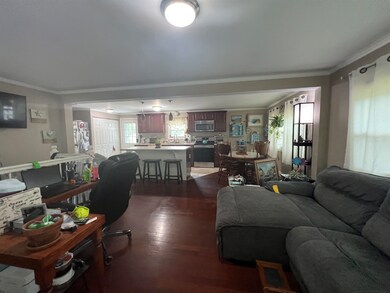 29 Oakwood Cir, Milford, NH 03055 - photo 2