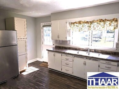 209 H St NW, Linton, IN 47441 - photo 6