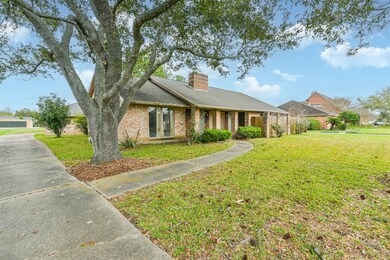 2007 Airline Dr, Friendswood, TX 77546 - photo 3