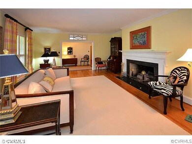 10741 Cherokee Rd, Midlothian, VA 23113 - photo 2