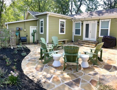 803 NW B St, Bentonville, AR 72712 - photo 4